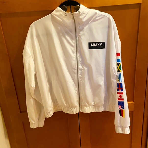 White world wide rain jacket - Picture 1 of 3